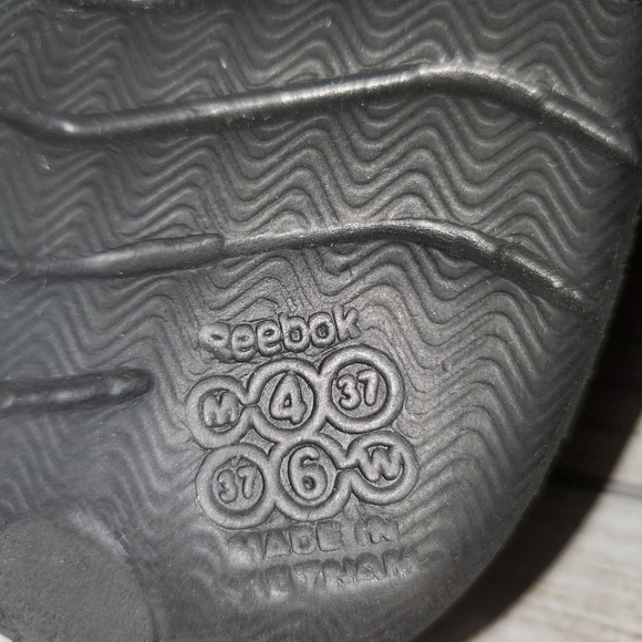 Reebok Unisex Sandal - Picture 4 of 4